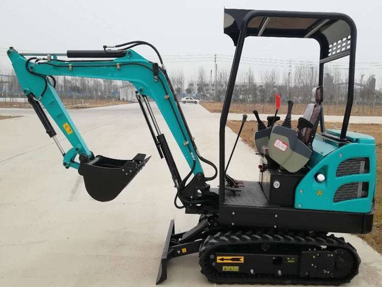 小型挖掘機安全操作——遵守規章制度