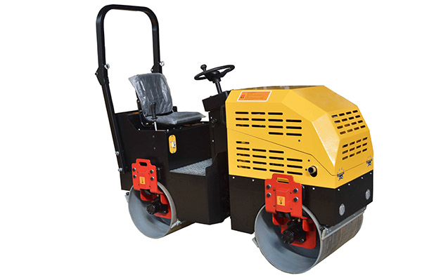 優勢大分析 帶您了解不一樣的小型壓路機